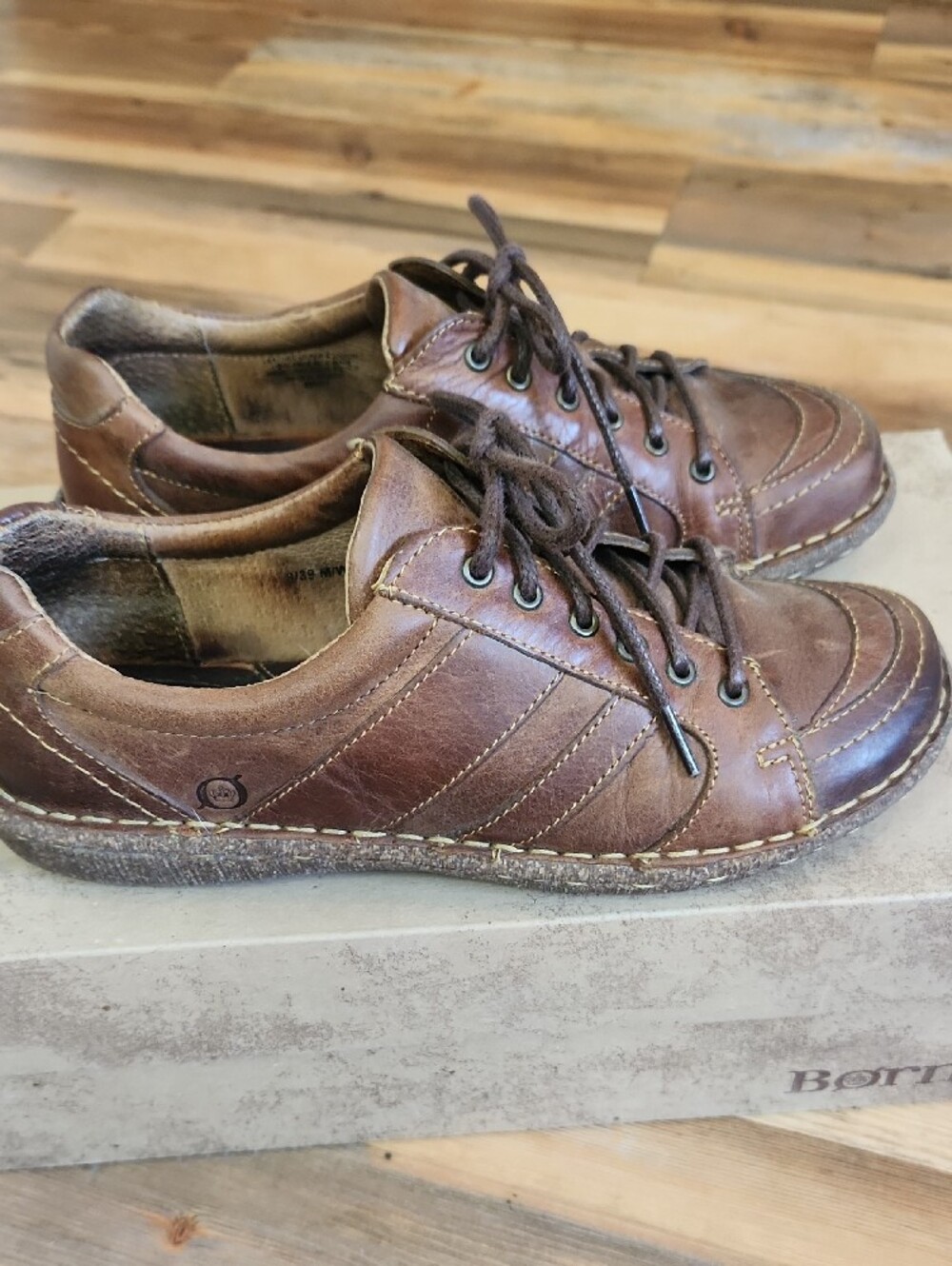 Born Womens Brown Leather Lace-Up Casual Sneakers - Picture 7 of 10